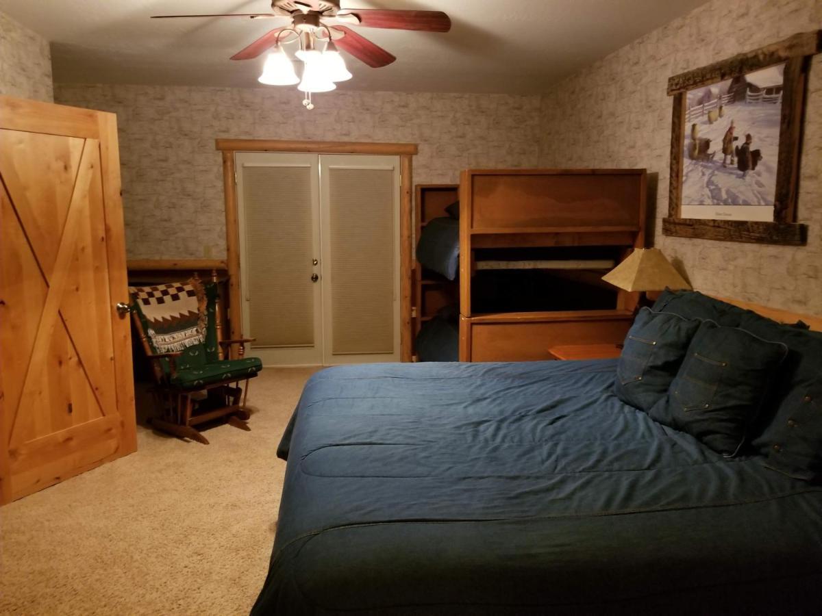 Sunlit Oasis Bed & Breakfast Notom Luaran gambar