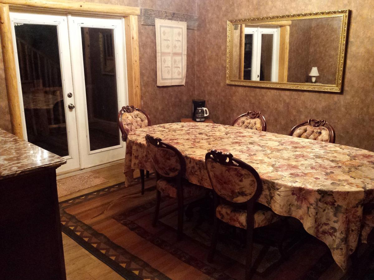 Sunlit Oasis Bed & Breakfast Notom Luaran gambar